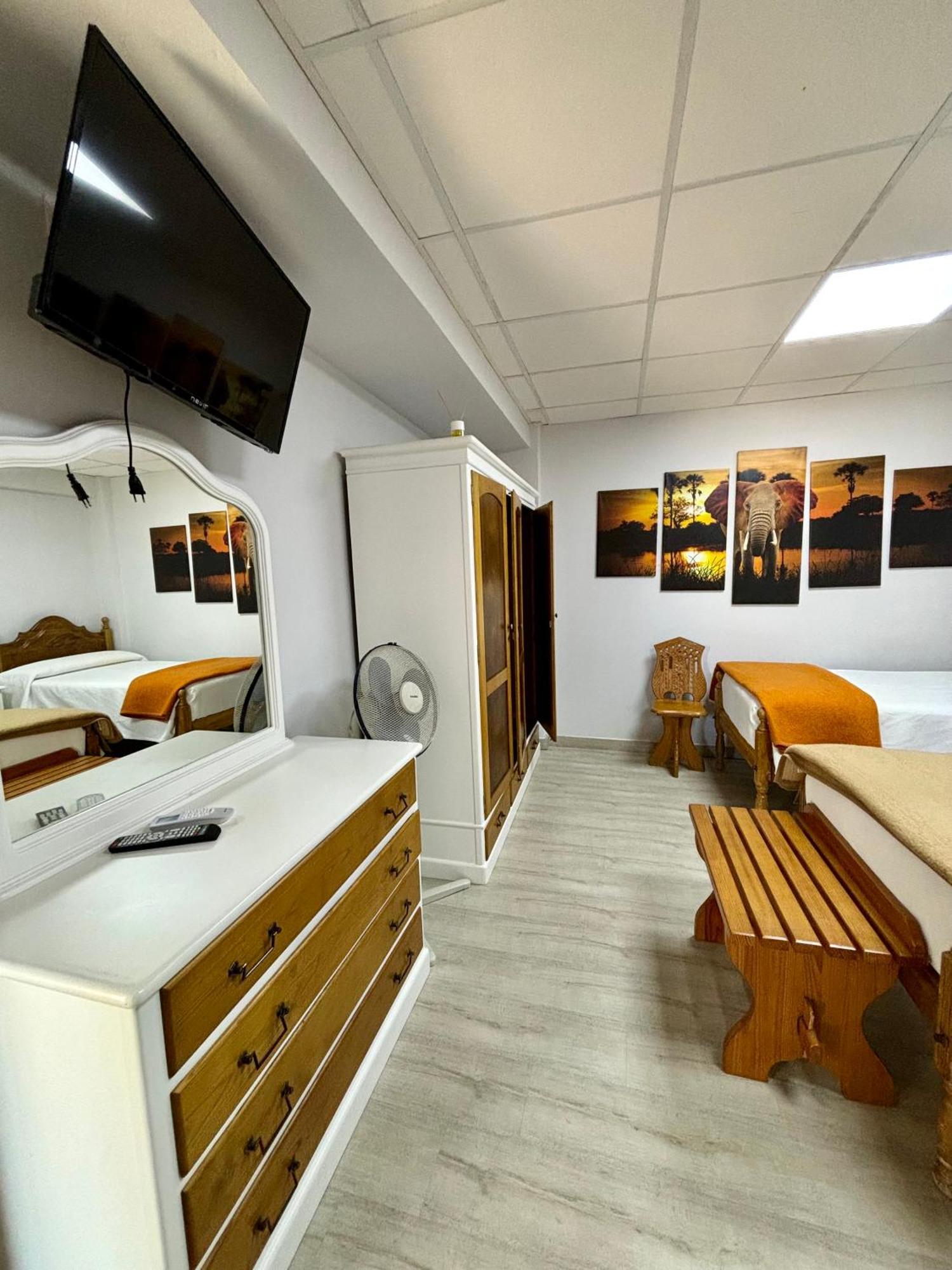 Hotel Vasco Da Gama Sabaris Bagian luar foto