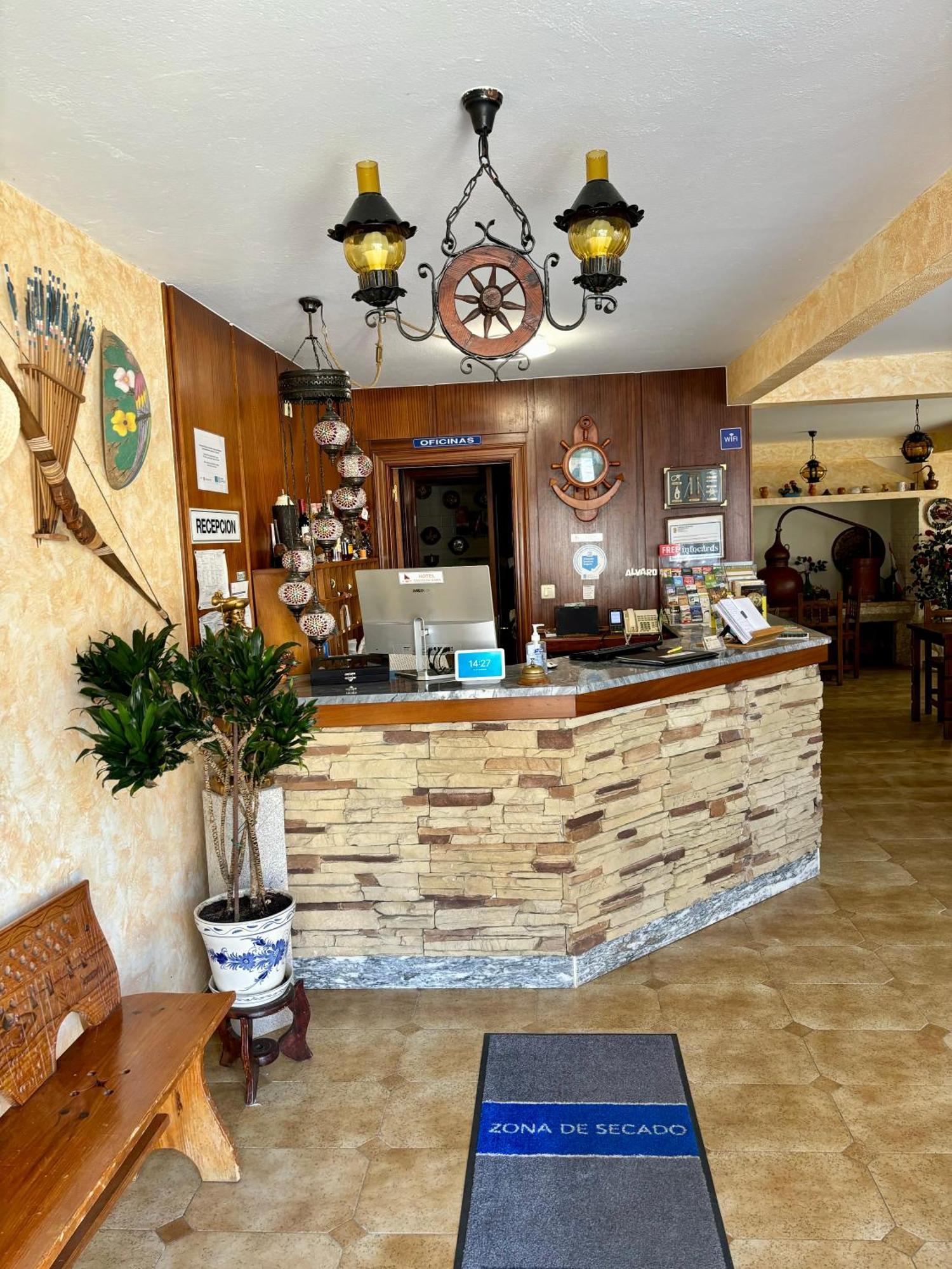 Hotel Vasco Da Gama Sabaris Bagian luar foto
