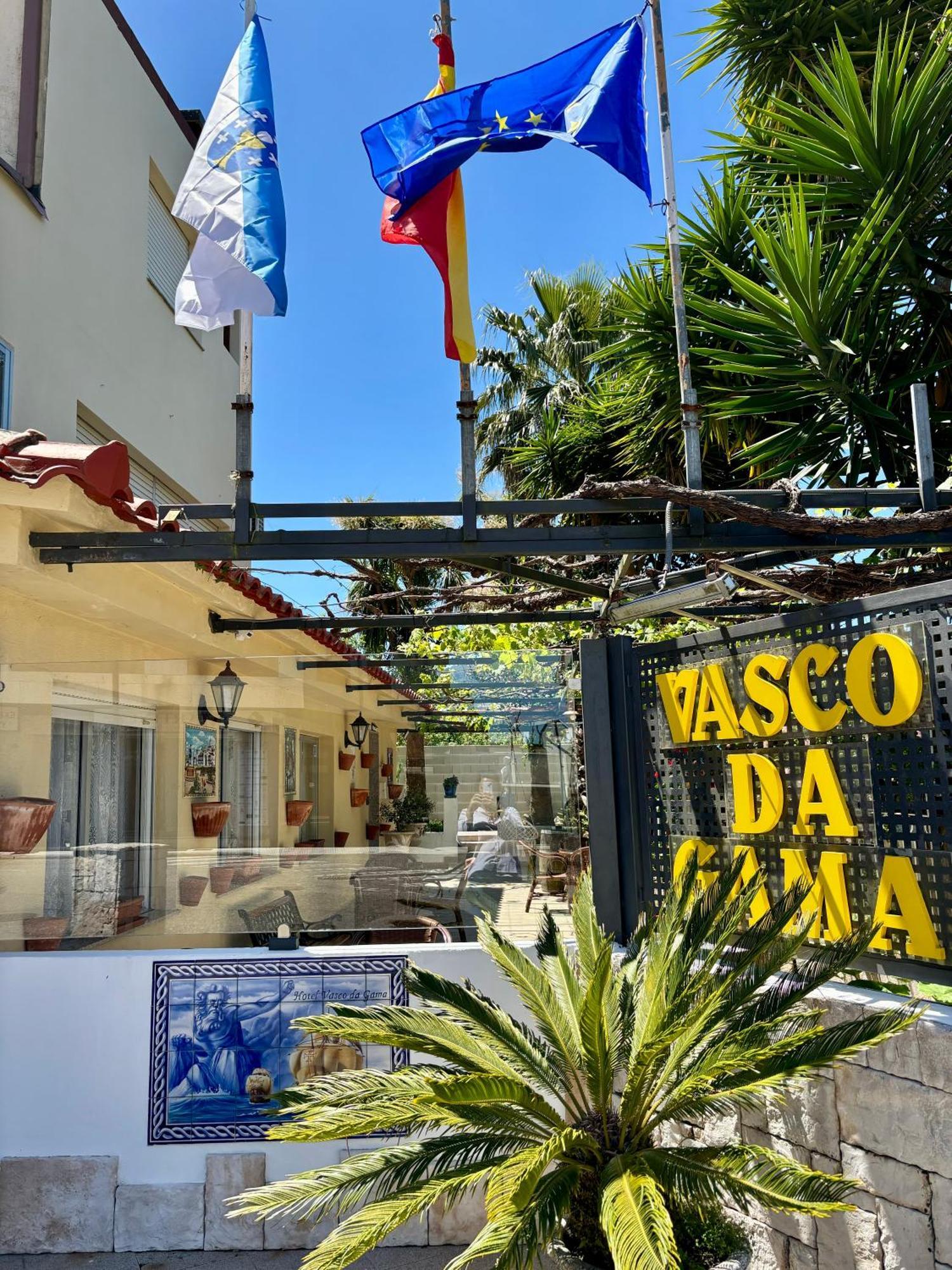 Hotel Vasco Da Gama Sabaris Bagian luar foto